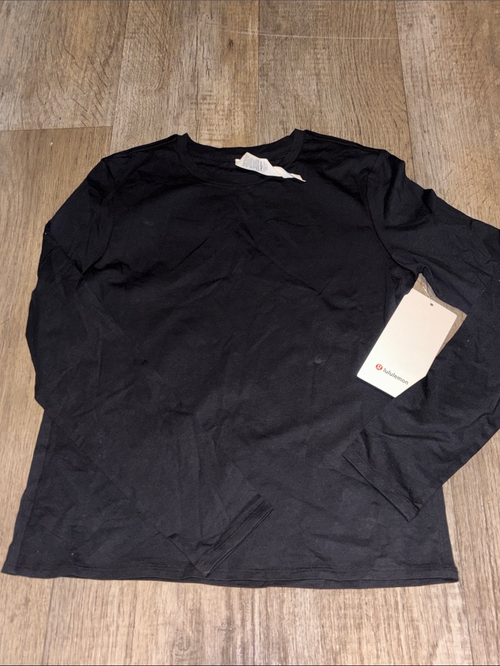 lululemon athletica womens Black Long-Sleeve Crew Shirt